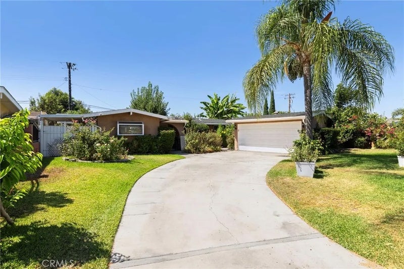 1038 E Walnut Creek Parkway