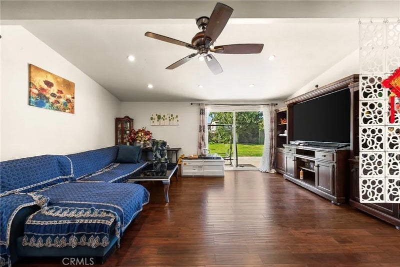 1038 E Walnut Creek Parkway