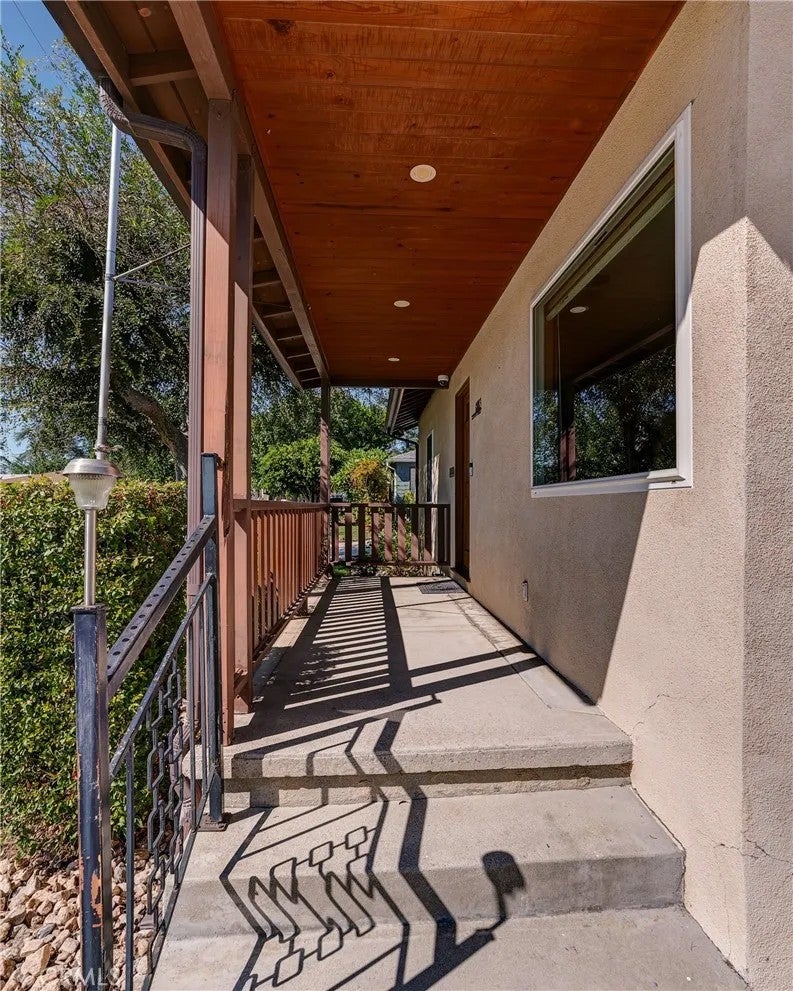 1883 Layton Street