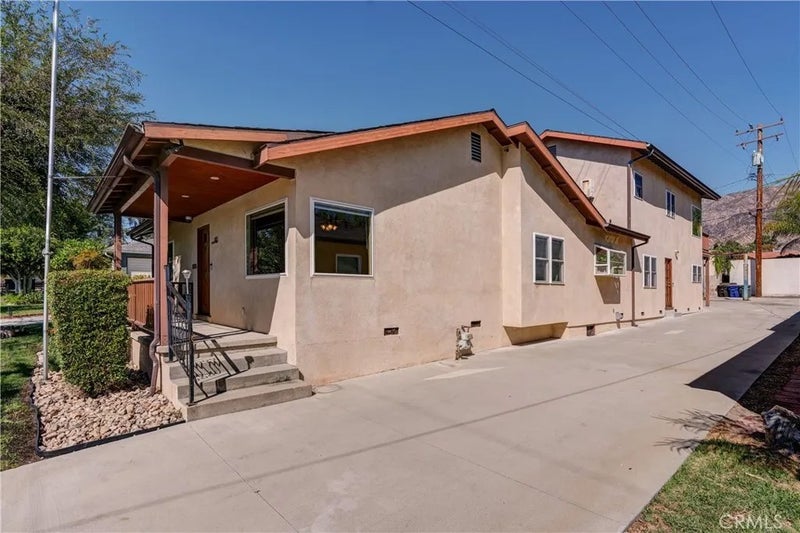 1883 Layton Street