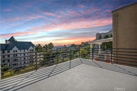 Tiny photo for 8246 Woodshill Trail, Los Angeles, CA 90069 (MLS # SR25245437)