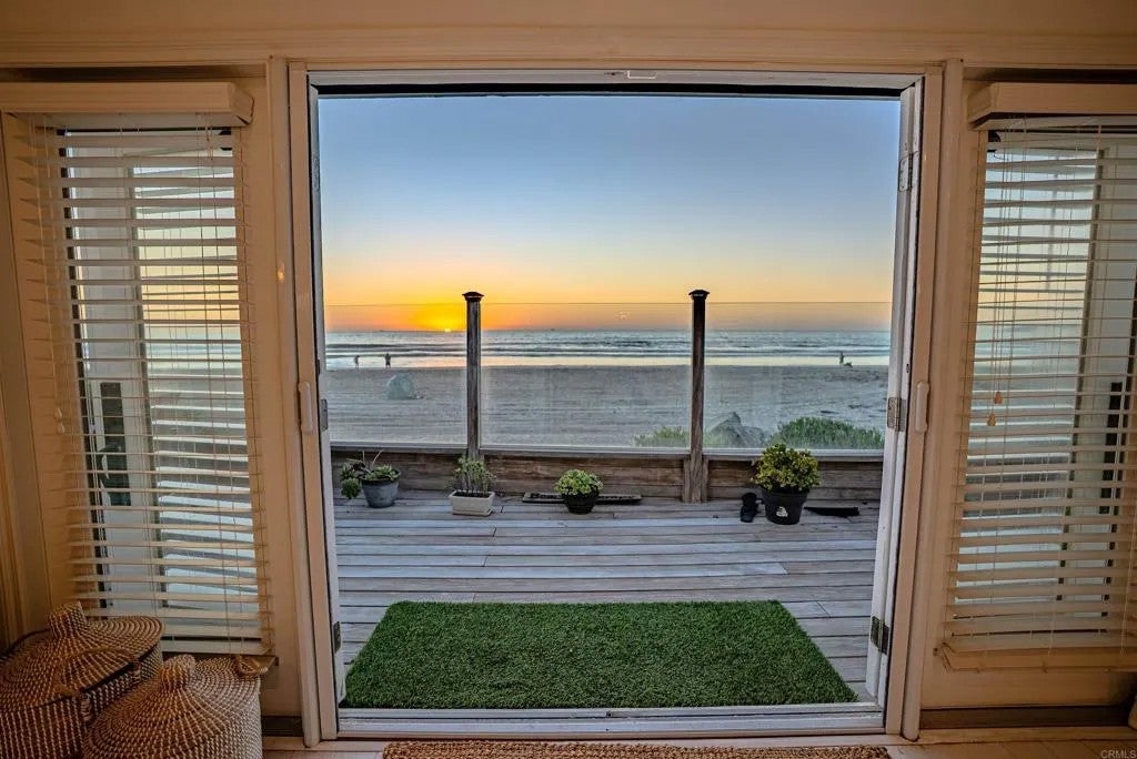 622 Ocean Lane