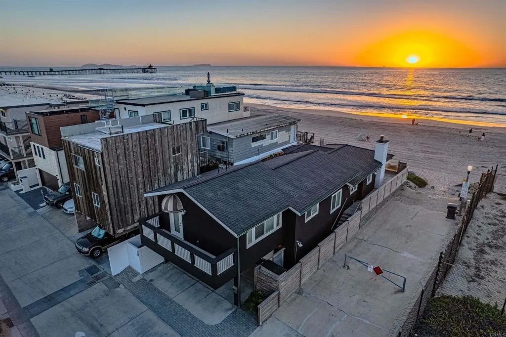 Photo of 622 Ocean Lane, Imperial Beach, CA 91932 (MLS # PTP2607892)