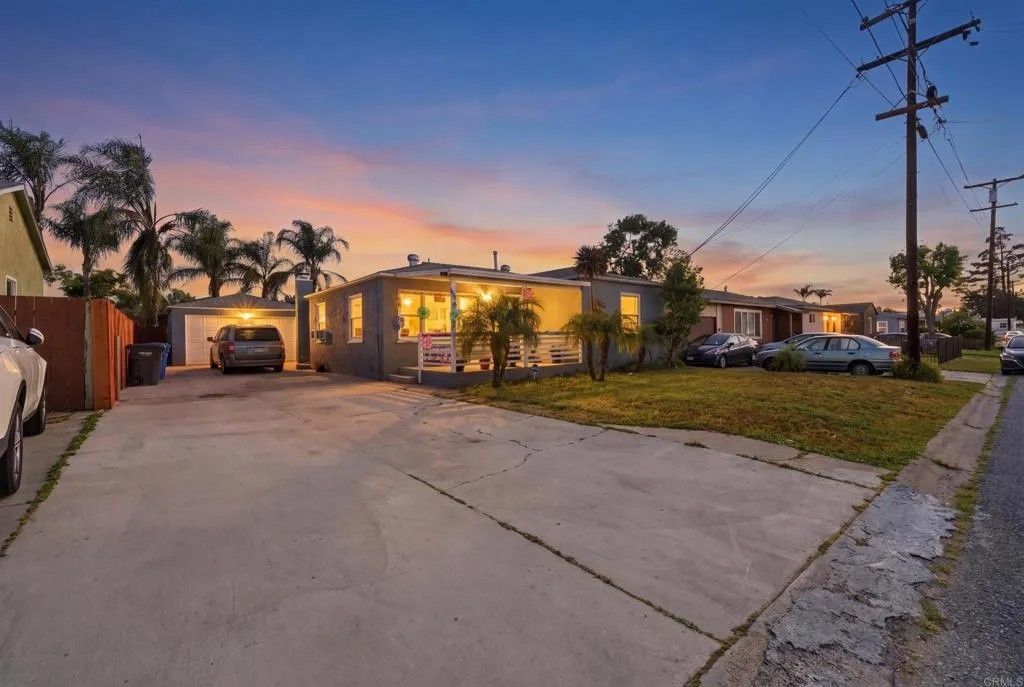 Photo of 181 Minnesota Avenue, El Cajon, CA 92020 (MLS # NDP2604176)