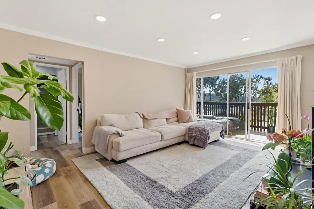 6416 Friars Road 111