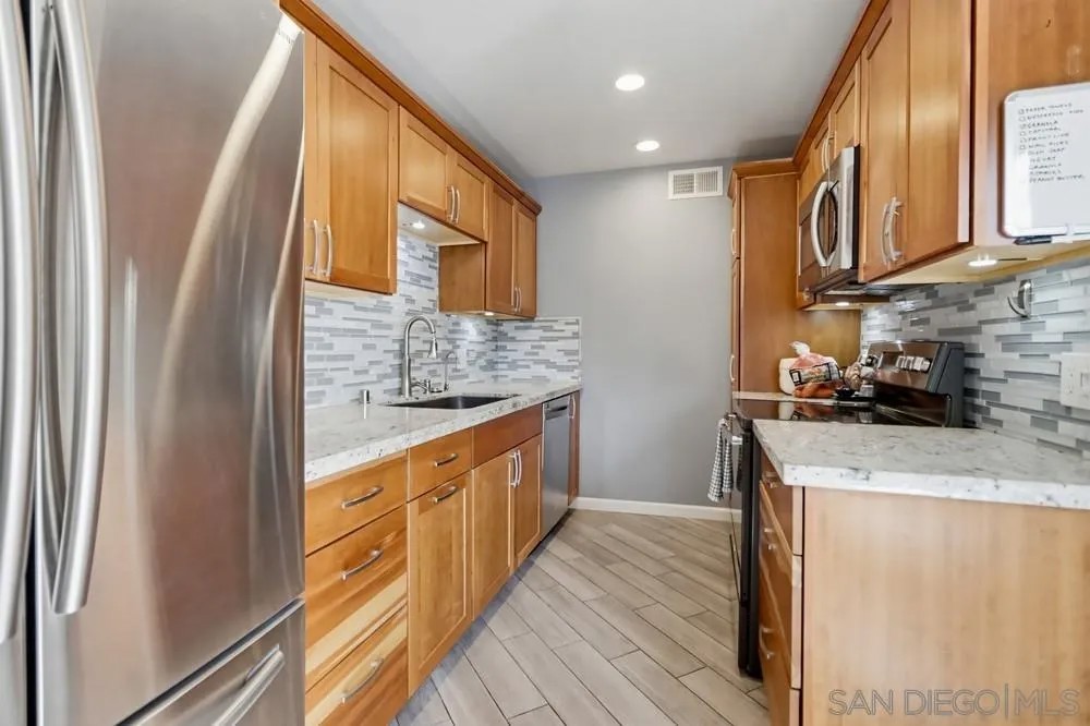 6416 Friars Road 111