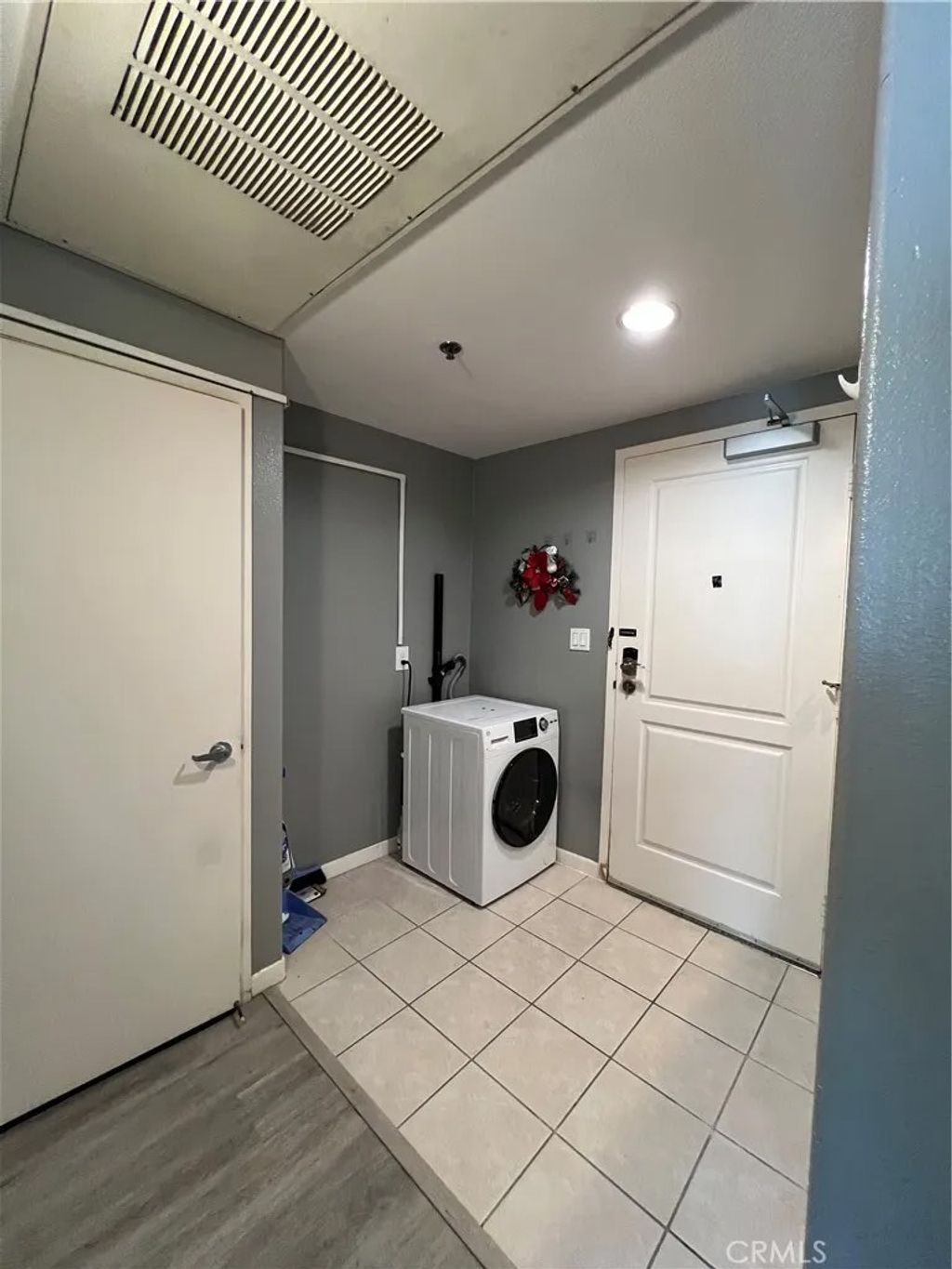 Photo of 580 W Main St #122, Alhambra, CA 91801 (MLS # IV26063659)