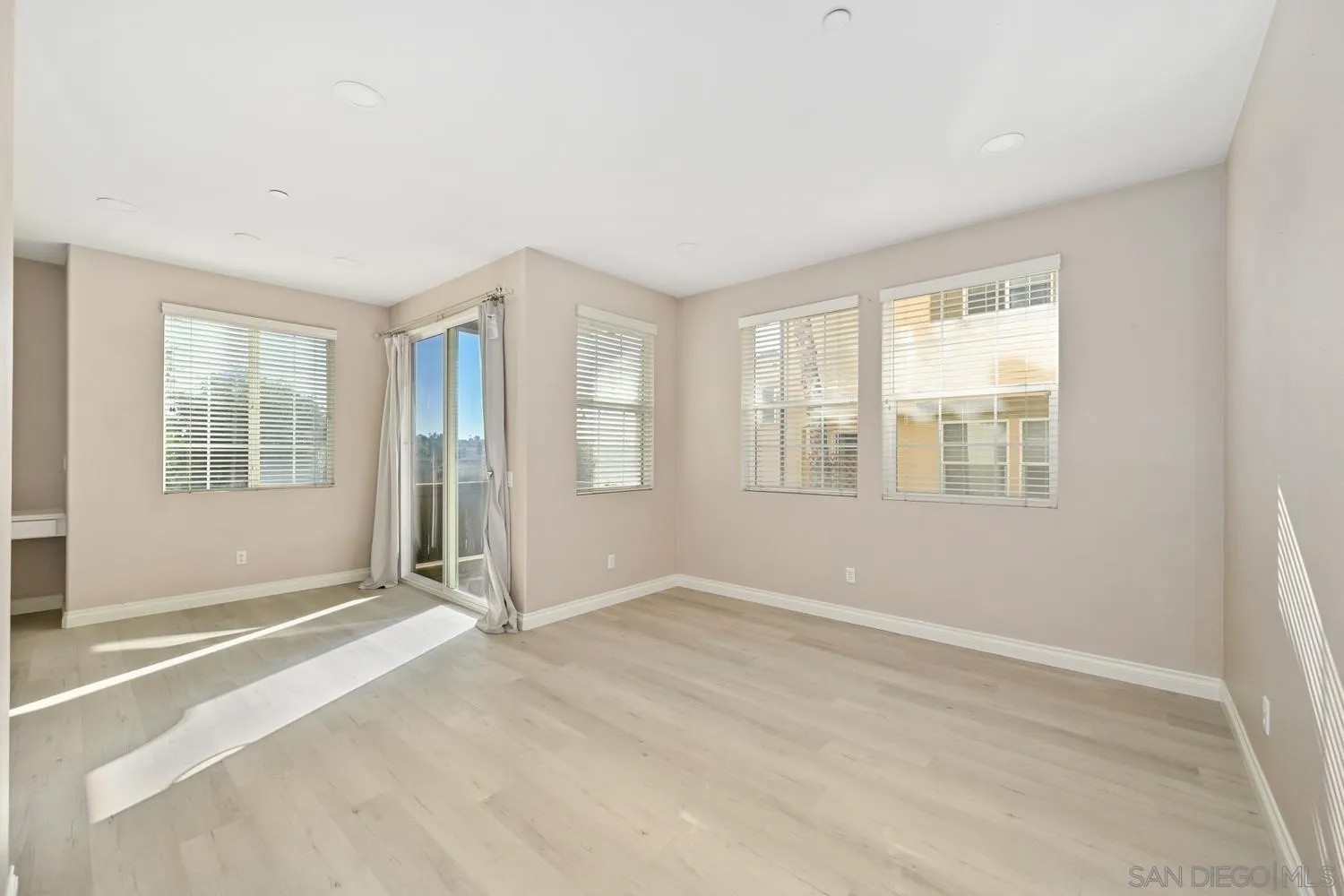 5074 Cascade Way 102