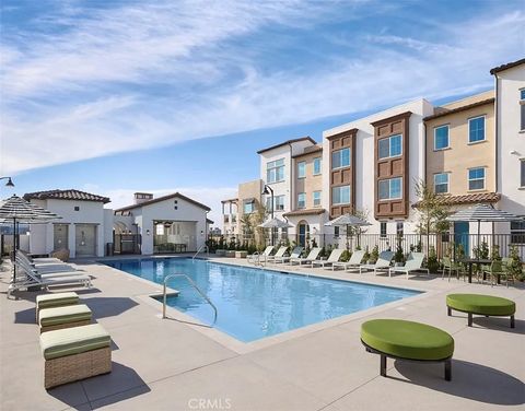 Tiny photo for 8471 Snapdragon Lane, Chino, CA 91708 (MLS # OC25251522)