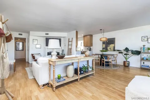 3845 Groton St Unit 1, San Diego, CA 92110 - #: 250044681