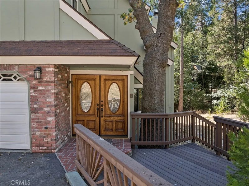 557 Brentwood