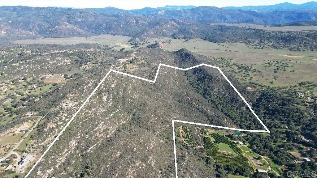 Photo of 26285 Oak Trail, Valley Center, CA 92082 (MLS # NDP2600291)