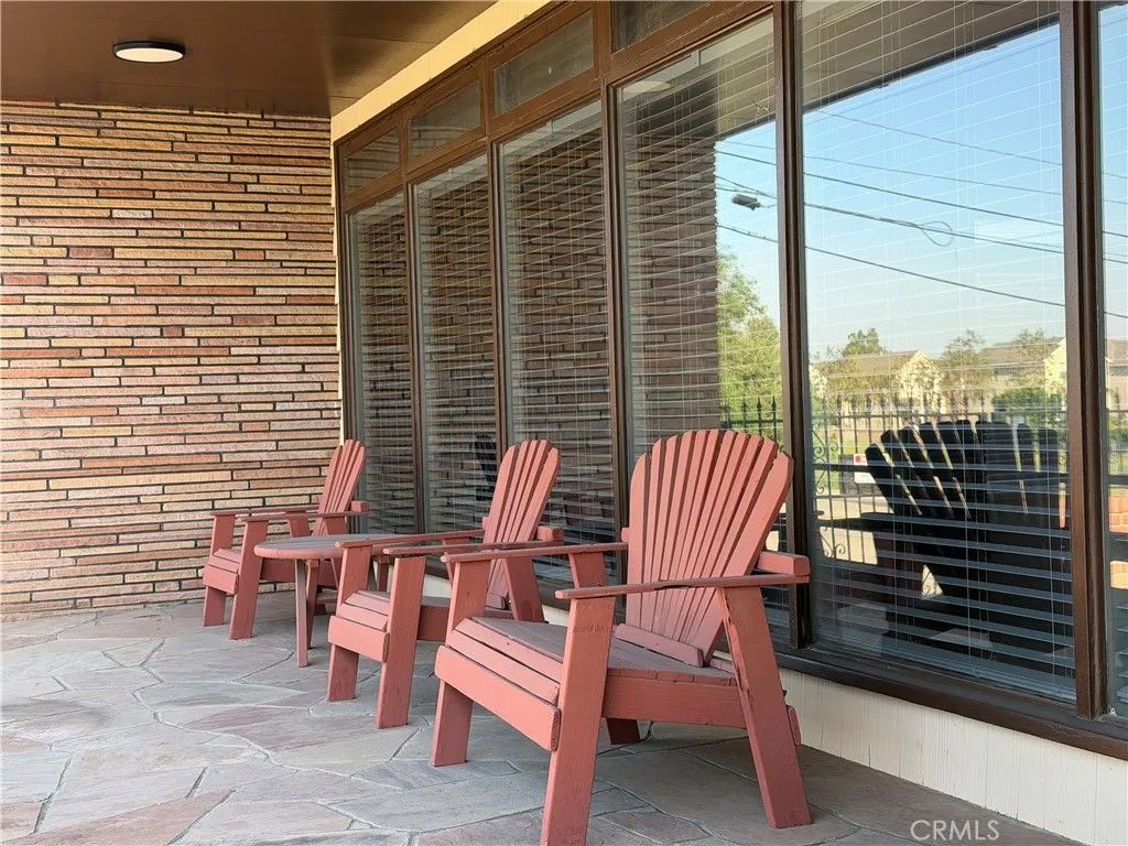 Photo of 3590 Buchanan Street, Riverside, CA 92503 (MLS # IG26033926)