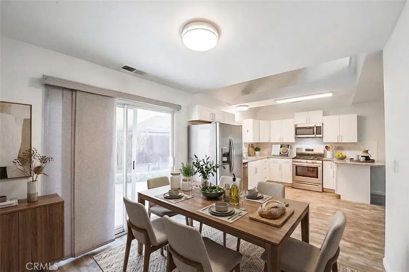 1281 Ravenshoe Way