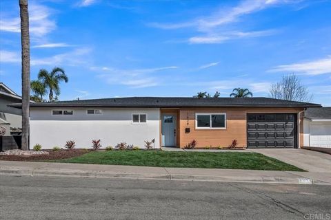 Photo of 1638 La Tierra Lane, San Marcos, CA 92078 (MLS # PTP2601201)