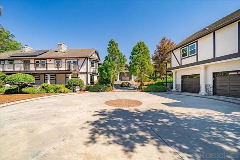 Photo of 2114 Vista Valle Verde Dr, Fallbrook, CA 92028 (MLS # 250040803)