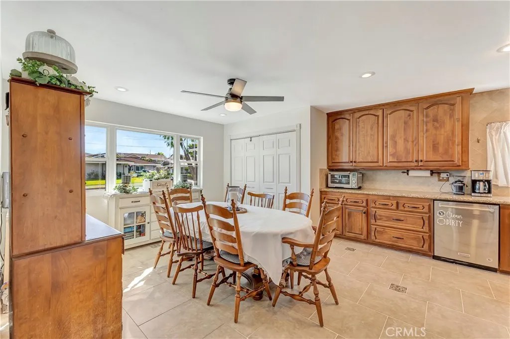 15914 Lawnhill