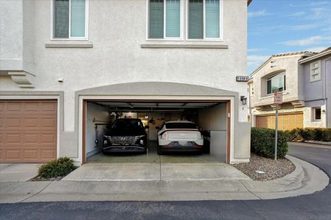 Photo of 10944 Ivy Hill Drive #5, San Diego, CA 92131 (MLS # 260006464)