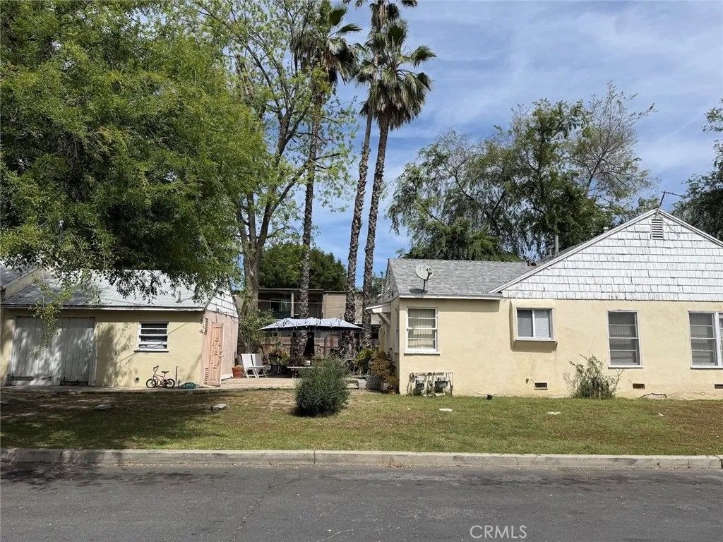 Photo of 5003 Kester Avenue, Sherman Oaks, CA 91403 (MLS # SR26071403)