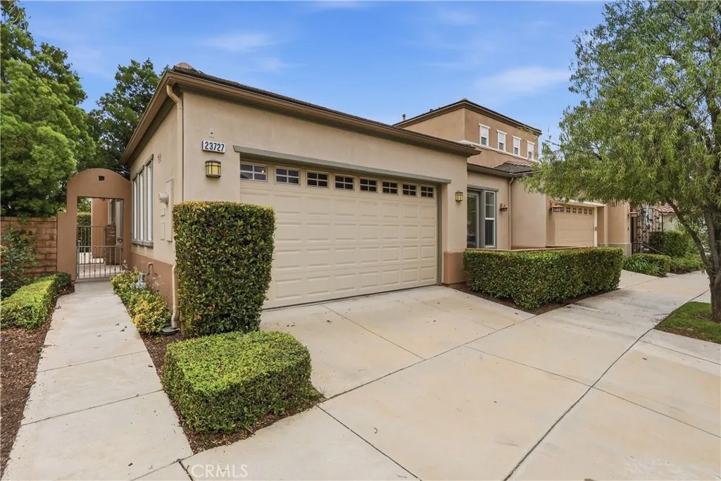 23727 Cottonwood Court