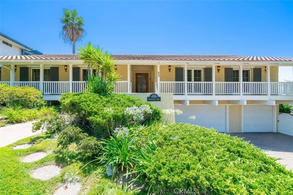 444 Meadowview Drive