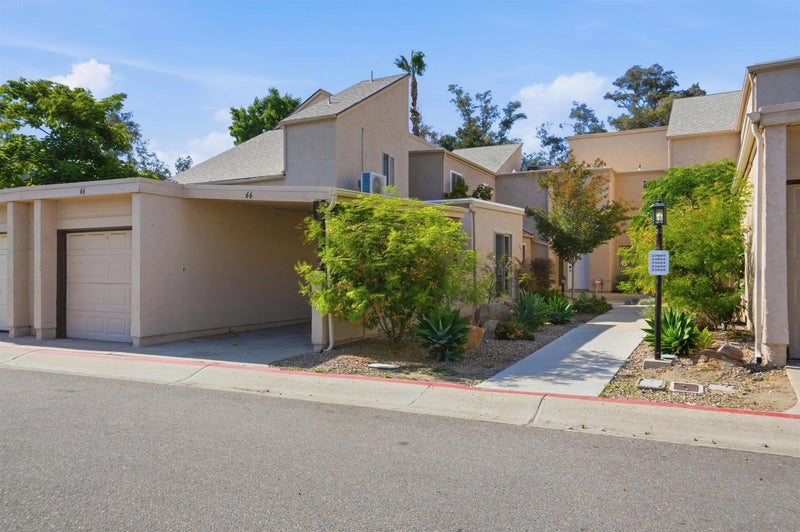 23660 Country Villa Rd