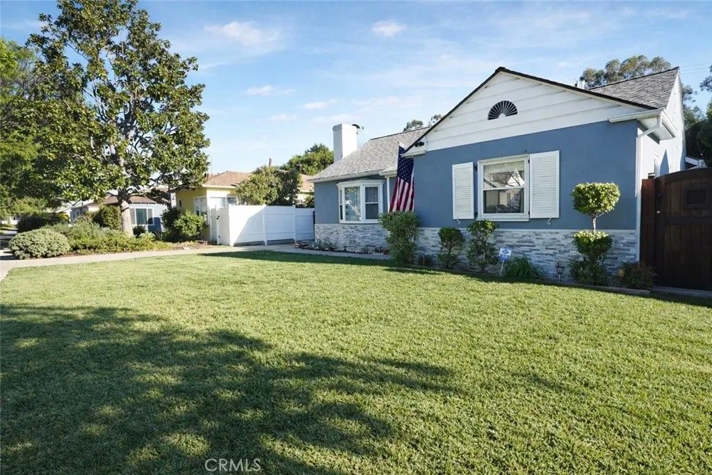 Photo of 1660 Wagner St, Pasadena, CA 91106 (MLS # CV26078834)