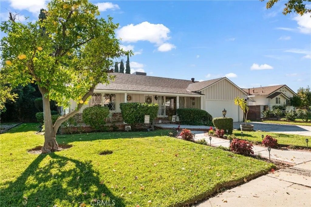 Photo of 16458 Calahan, North Hills, CA 91343 (MLS # SR25268417)