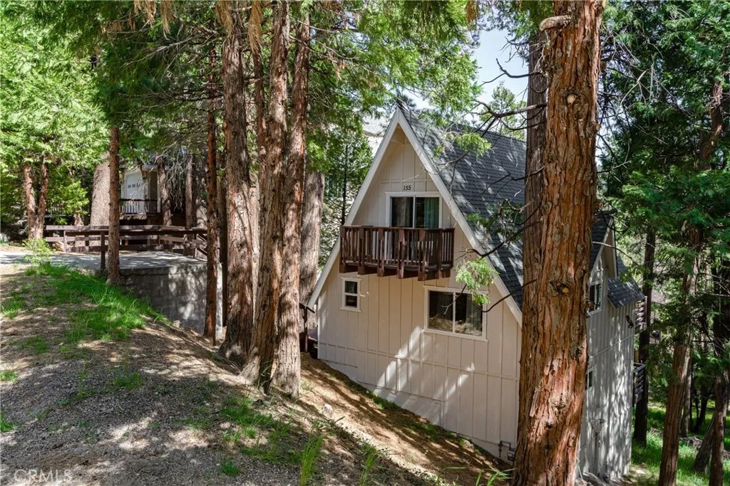 155 Birchwood