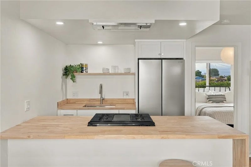 1187 Santa Ynez C