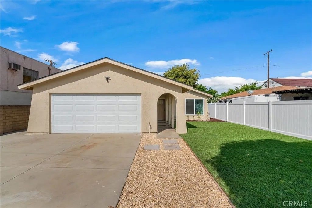 Photo of 735 S Arizona Ave, Los Angeles, CA 90022 (MLS # SB26070734)