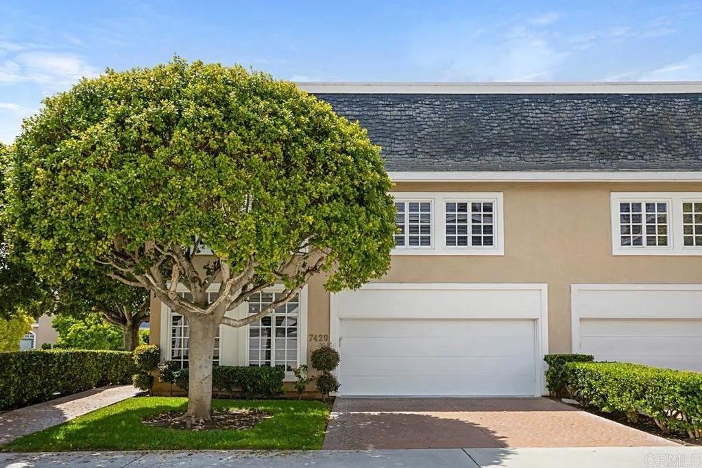 Photo of 7429 Via De Fortuna, Carlsbad, CA 92009 (MLS # NDP2510294)