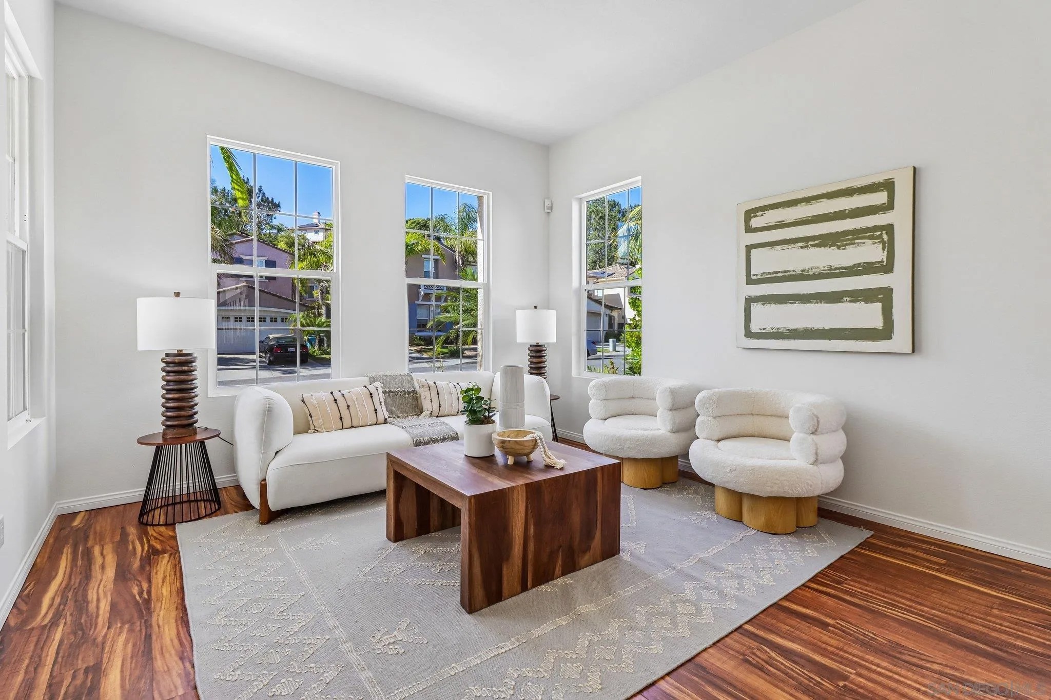 4511 Calle Mar De Armonia