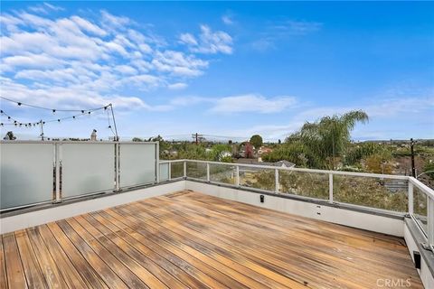 Photo of 4151 Redwood Avenue #106, Los Angeles, CA 90066 (MLS # LG26001847)