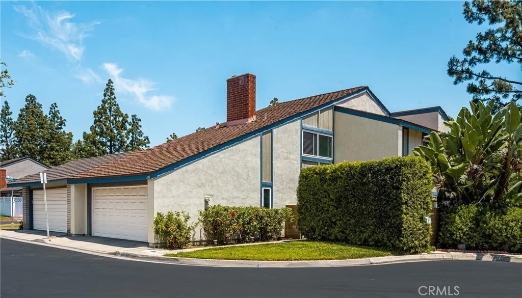 306 Los Padres Lane