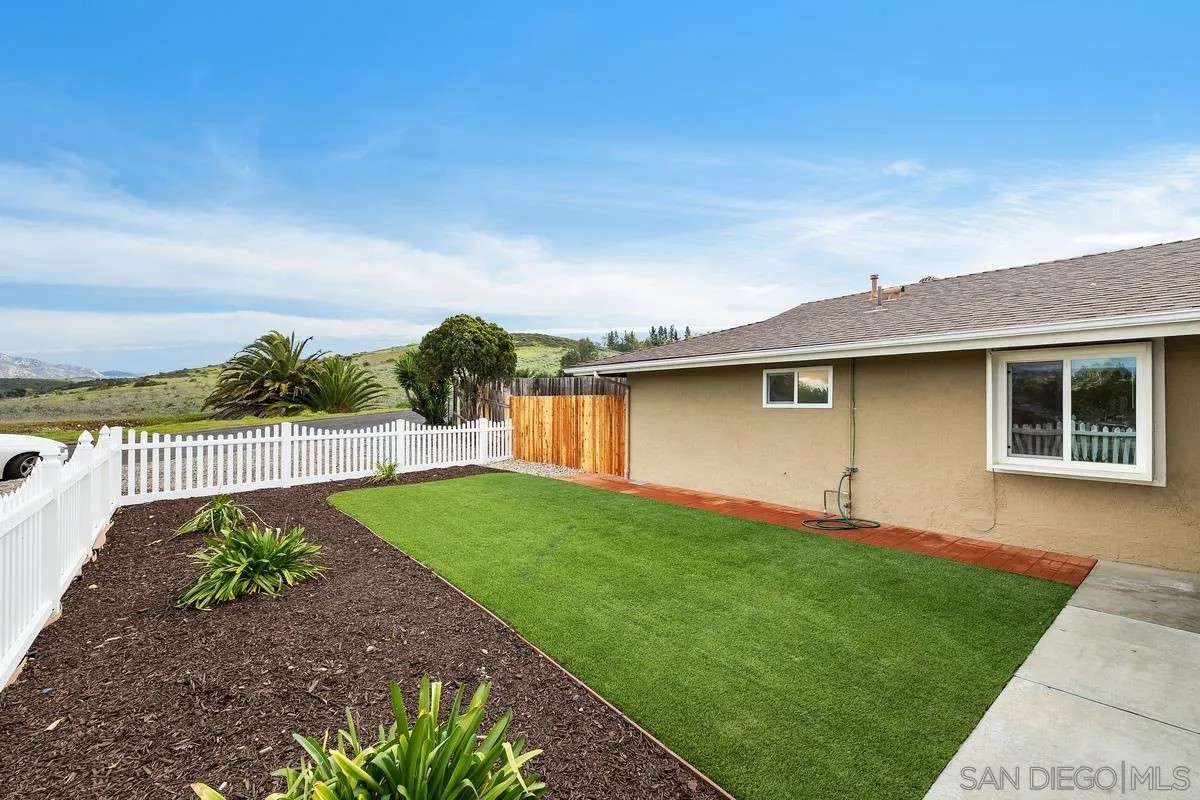 12545 Buckskin Trail