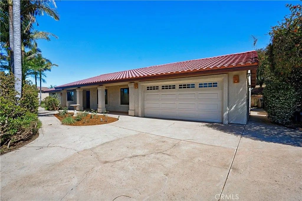 Photo of 8258 Via Urner Way, Bonsall, CA 92003 (MLS # SW26082181)