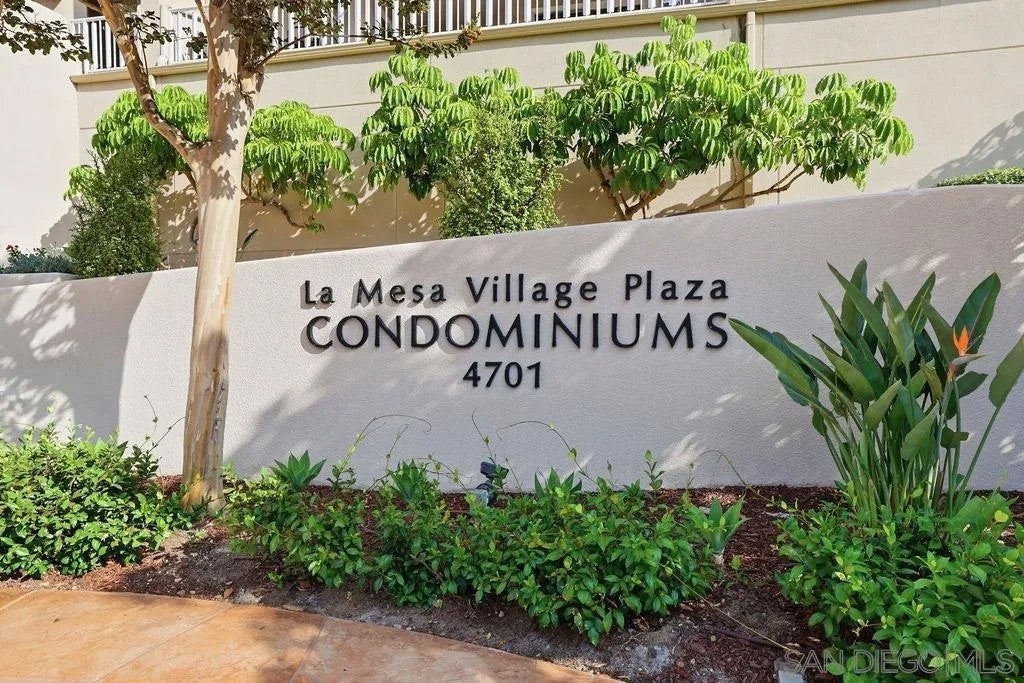 4701 Date Ave 117