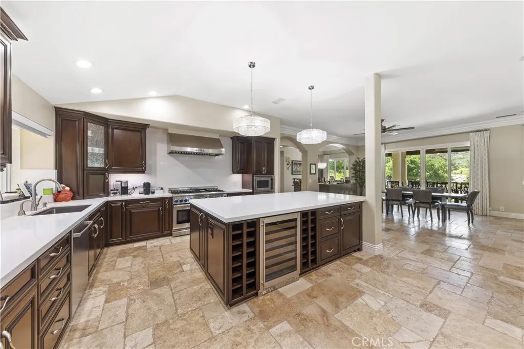 38539 Quail Ridge Drive