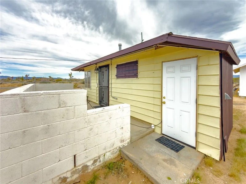 58388 Aberdeen Drive