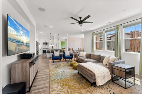 Photo of 8679 Tobago LN, Santee, CA 92071 (MLS # 260014773)