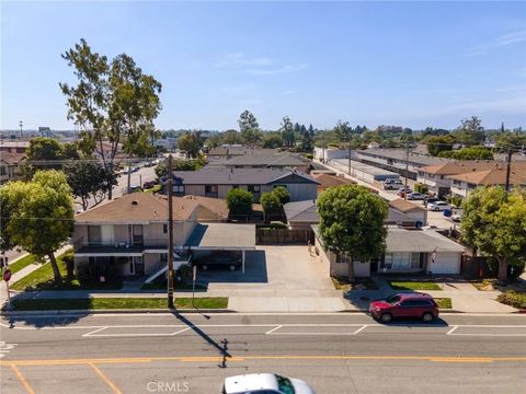 10861 Walnut Street Los Alamitos CA 90720