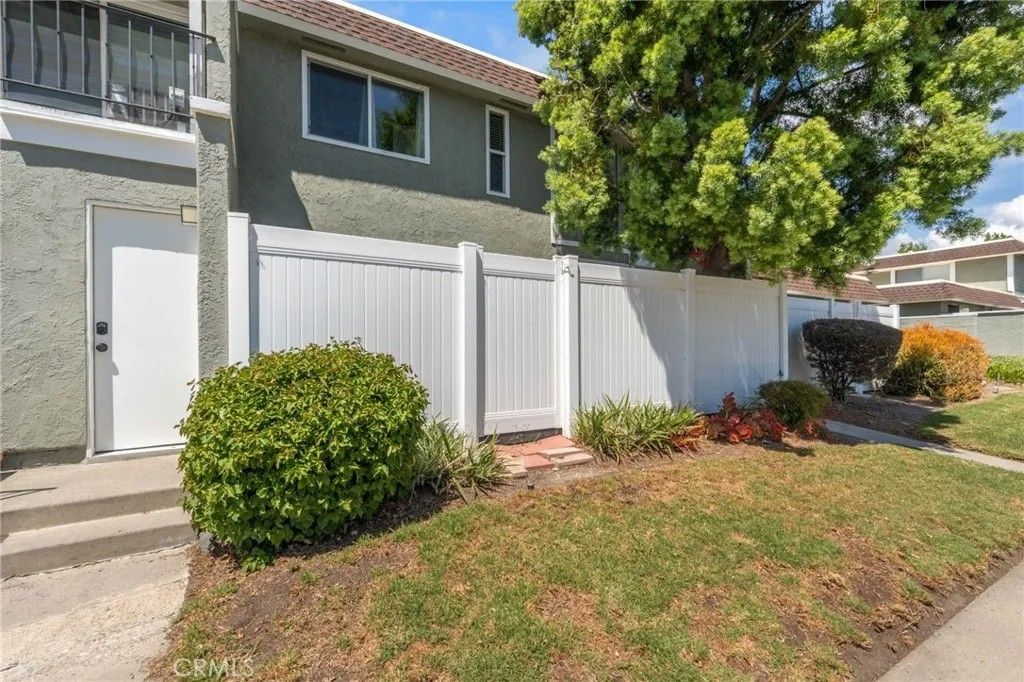Photo of 22953 Via Cereza #3E, Mission Viejo, CA 92691 (MLS # OC26067950)