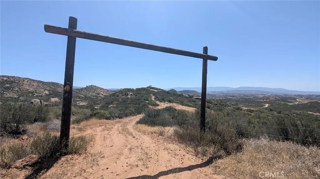 Photo of 0 Newby, Hemet, CA 92543 (MLS # SW26097230)