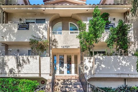Tiny photo for 14727 Magnolia Boulevard #126, Sherman Oaks, CA 91403 (MLS # SR25251373)