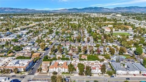 Tiny photo for 14727 Magnolia Boulevard #126, Sherman Oaks, CA 91403 (MLS # SR25251373)