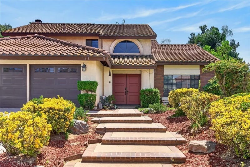 145 Cottonwood Ave