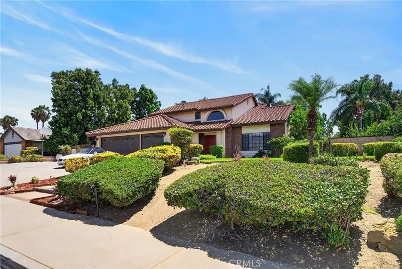 145 Cottonwood Ave