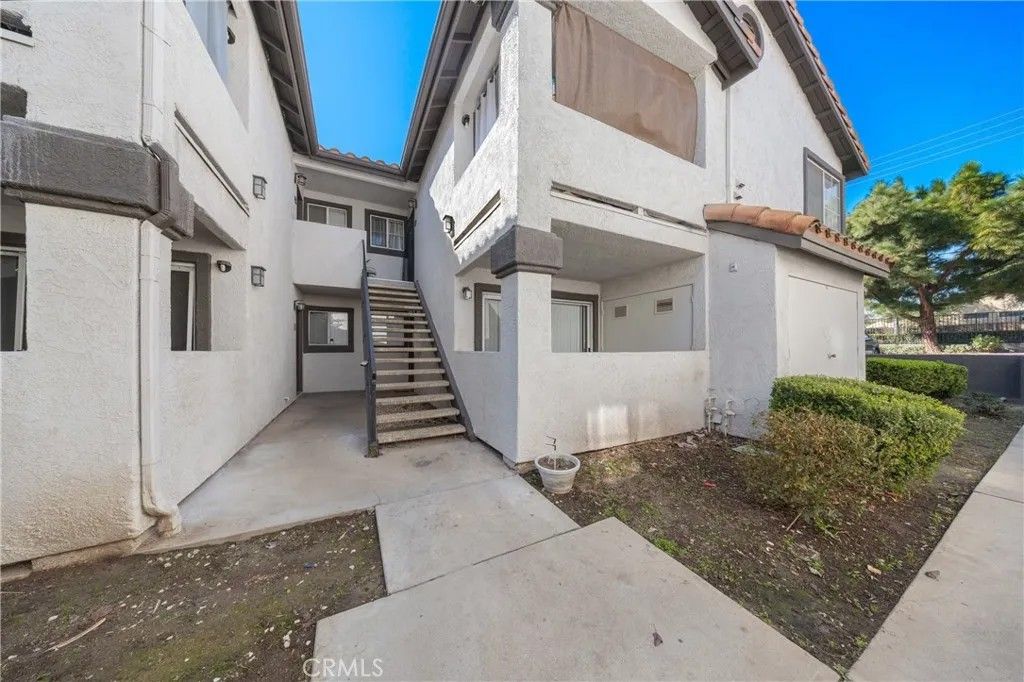 Photo of 16377 Lakeshore Dr #6K, Lake Elsinore, CA 92530 (MLS # SW26020336)