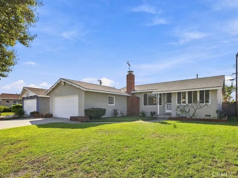 5536 Panama Drive
